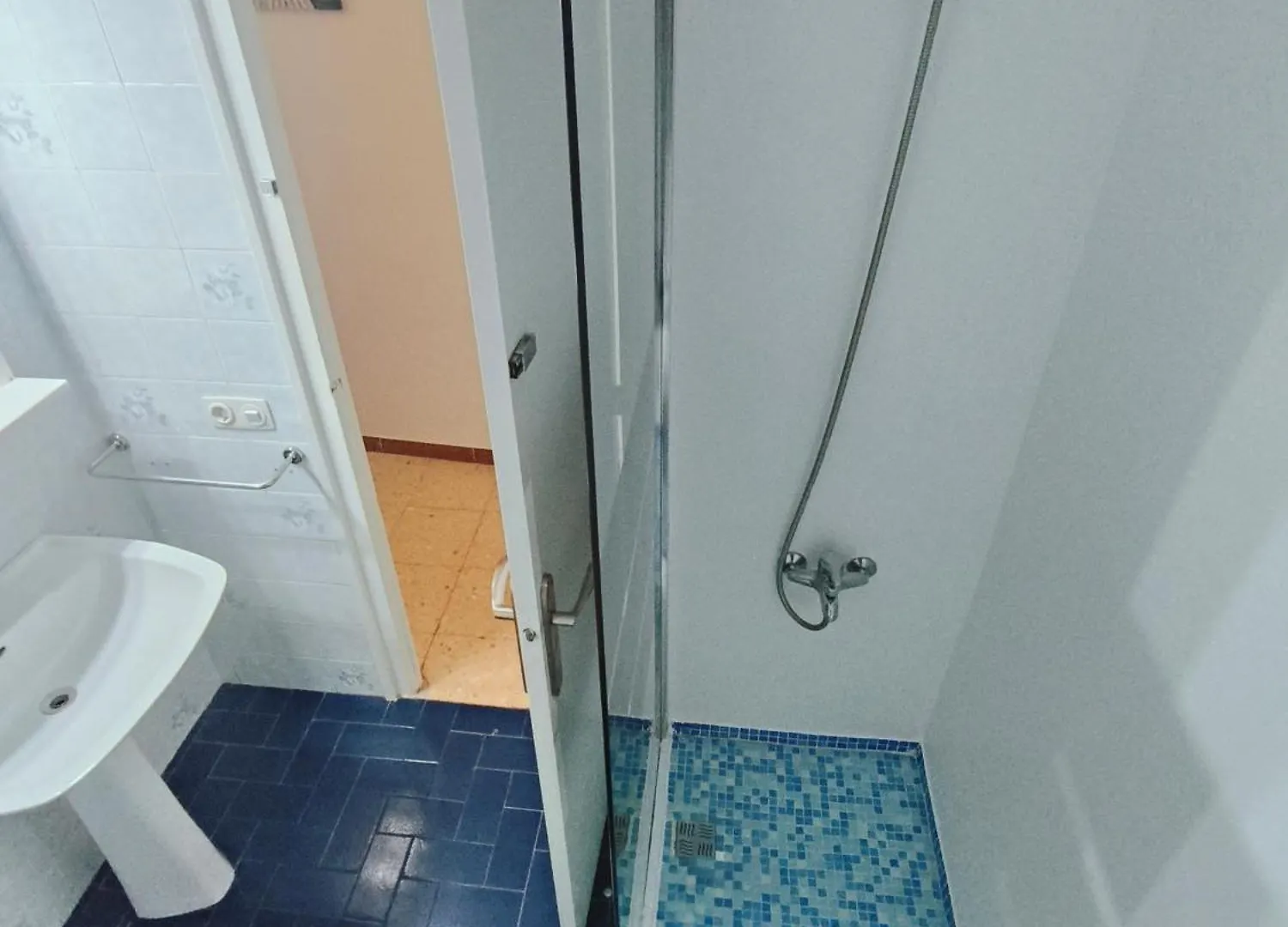 Apartamento Duplex Vacacional 阿雷尼斯德马尔 公寓
